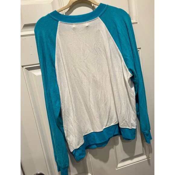 Wild Fox Sweater - Picture 6 of 6